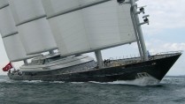 Maltese Falcon - Under Full Sail
